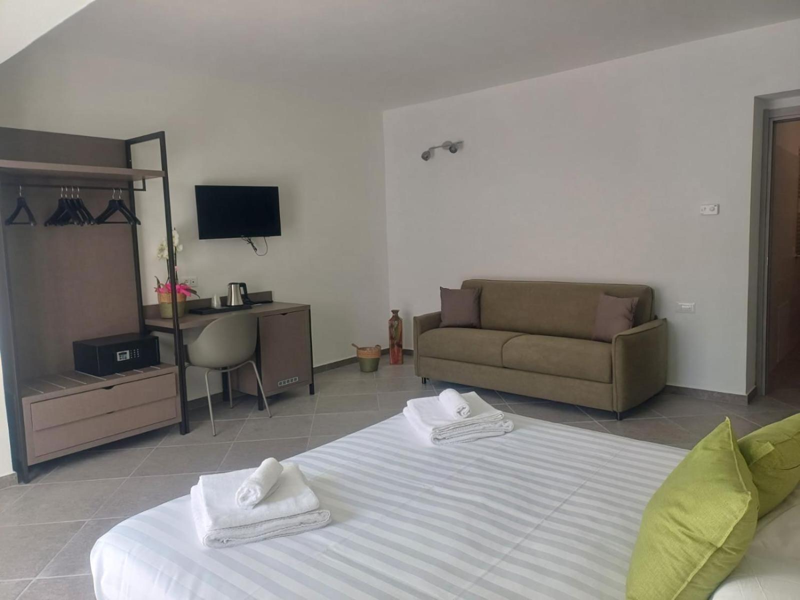 Domo Annalisa Hotel Tortolì Екстериор снимка
