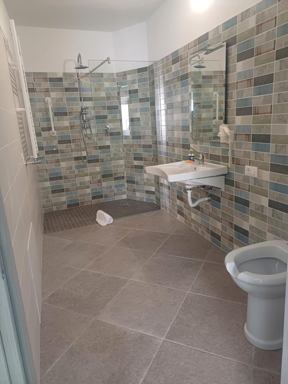 Domo Annalisa Hotel Tortolì Екстериор снимка