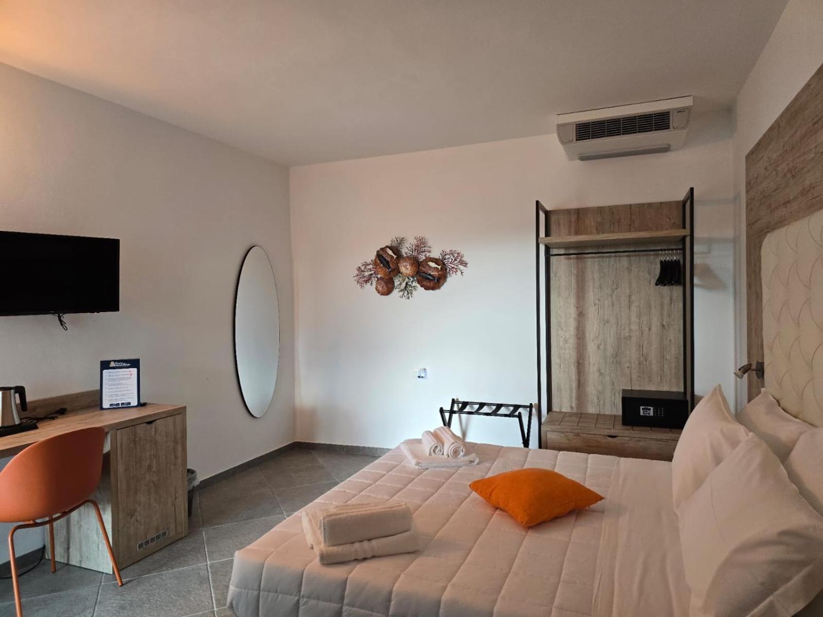 Domo Annalisa Hotel Tortolì Екстериор снимка